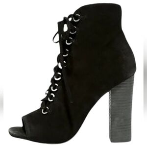 Steve Madden Black Suede Leather Peep Toe Booties Size 9